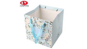 logo shopping bag