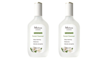 Amino Acid Facial Cleanser with Arbutin, Seed Extract, and Coconut Acid1