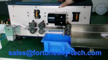 BJ-900T Automatic Ribbon Cable Cut Strip Splitting Machine.mp4