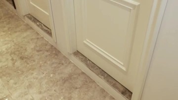 bedroom doors.mp4