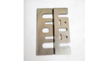 polishing the surface of planer blade