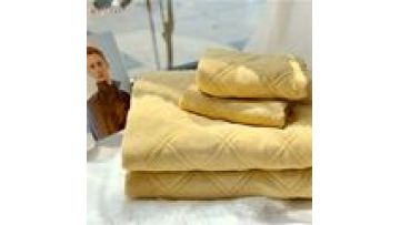 OEKO-TEX certificate Wholesale lightweight Bedding Set Quilt Set bedspread coverlets 3pcs velvet bedspread set1