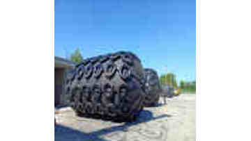 Pneumatic Rubber Fenders by Yokohama Typemarine1