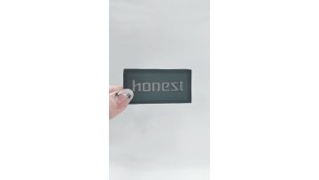 High-frequency tags with rich three-dimensional effect