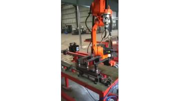 Yueda 1410mm robot welding 03