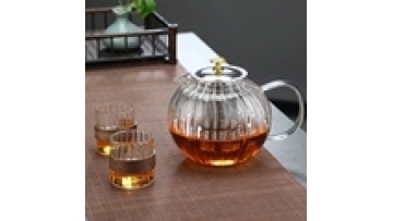 1300ML Glass Teapot with Stovetop Safety and Removable Infuser1