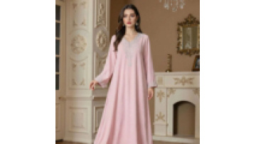 Elegant Dubai-Style Spot Embroidered Abaya Women Muslim Dress Middle Easterners for Eid Occasions V-Neck Embroidery Jalabiya1