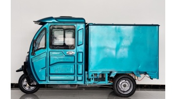 Semi-closed express electric tricycle