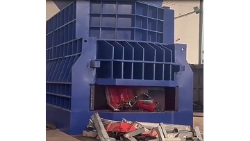 Iron Scraps Shear