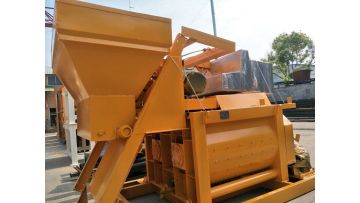 Skip Hoist Type mixer working