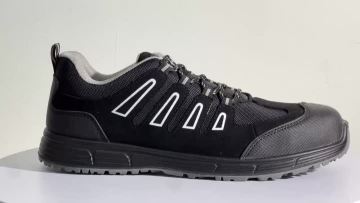 Low cut safety shoes 16