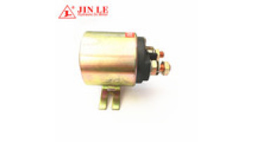 200A Solenoid Starter Relay for DC Motors1