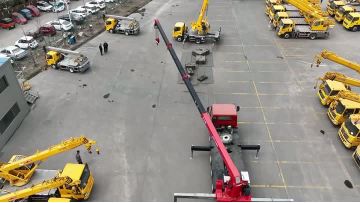 10Ton Truck Mounted Crane