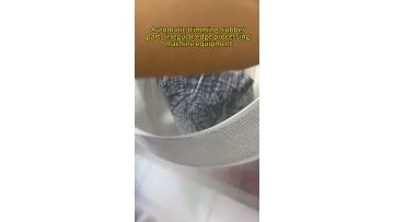Rubber product deburring machine