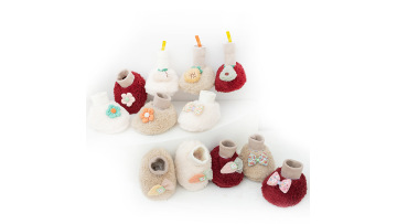 Winter baby walking shoes