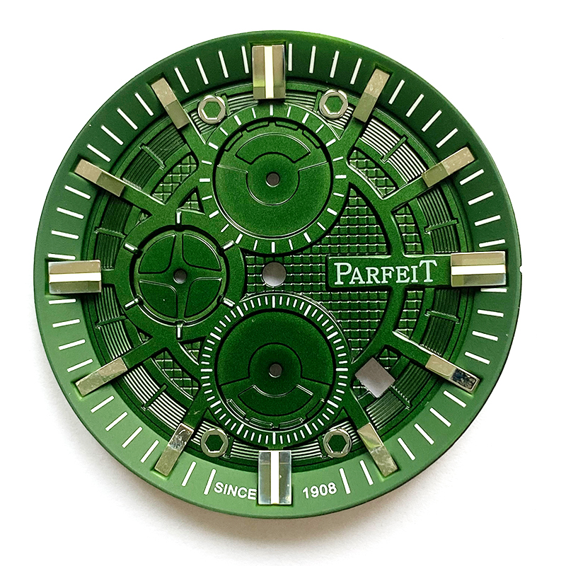 Chrono watch dial with applied index
