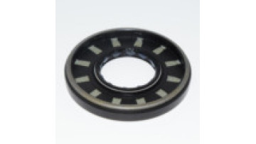 33.34*72.39*9.5 mm Hydraulic pump oil seal with UP type and NBR material UP0450E1