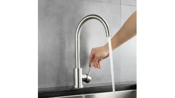 Zb6162 Hot Sale 360 Degree Stainless Steel Single Cold Kitchen Faucet1
