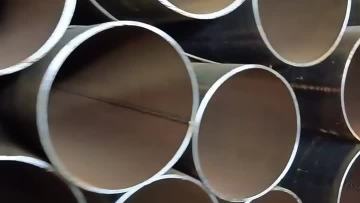 Carbon steel pipe