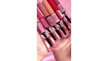 Portable Double-Ended Lip Balm and Lip Gloss