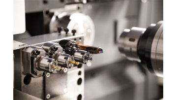 Numerical control slitting automatic lathe