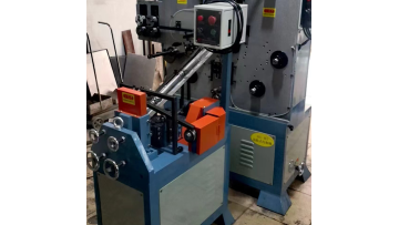 High-efficiency metal hanger manufacturing machine