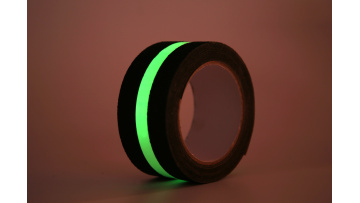 glow anti slip tape producing