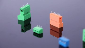 HQ135T feed through pcb screw type terminal block wire connector1