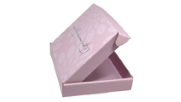 Custom Printed Corrugated Cardboard Packaging Gift Mailer Box for Shipping Goods1