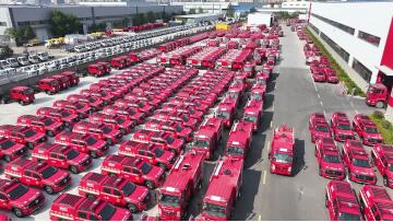Fire Trucks (2)