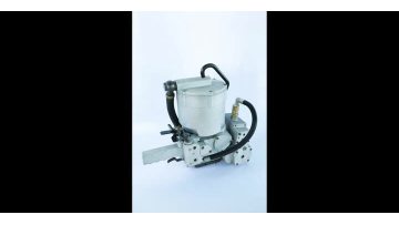 Pneumatic sealless steel strapping tools