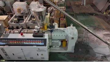 50-200mm PVC 2 Strand preesure pipe production line 