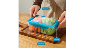 Food container with flexible lid