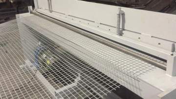 Competitive price 3D fence mesh welding panel welded wire mesh making machine1