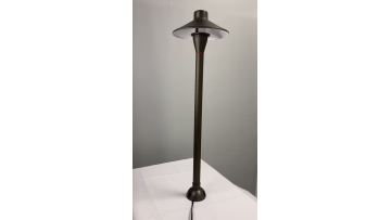 2402 Spread Brass Path & Area Light Antique Brass