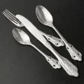 16PCS Cutlery Set Silver Dinnerware Set Classic Restaurant Stainless Steel Kitchen Wedding Dining Flatware Tableware