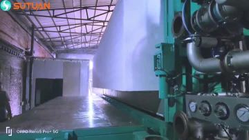 EPS block molding machine is running