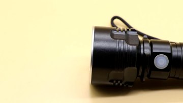 10000 Lumen Outdoor Flashlight Tactical xhp70. 2 Lanterna Aluminium Rechargeable Led Light P70 Lamp XHP70 Recharge Flash Light1