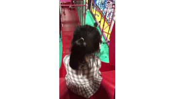 Drop slide for kids