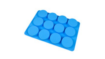 12-Cavity Silicone Soap/Candle Cake Mold Set - Aromatherapy Friendly1
