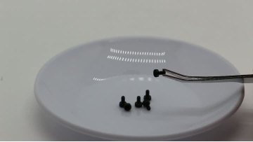DIN912 M1.6*3 12.9 grade SCM435 cylindrical head hexagon socket machine screw