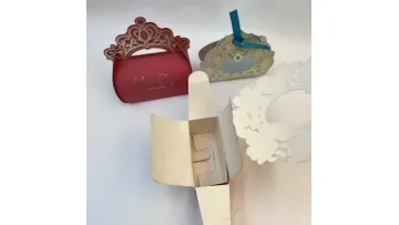 Paper Candy Box Cusomizable and Environmental Friendly1