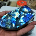 400g-700g Natural Crystal Moonstone Raw Gemstone Ornament Polished Quartz Labradorite Handicraft Decorating Stone Healing 1pcs