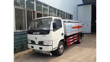 Cost-Effective Dongfeng 4X2 6cbm Fuel Truck with Underslung Dispenser1