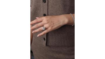 engagement rings video