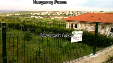 High Quality Low Price Wire Mesh Fence For Sale1