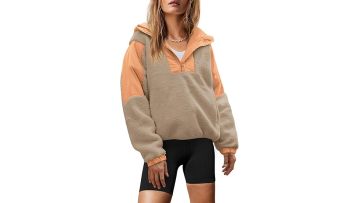 Short lamb wool coat