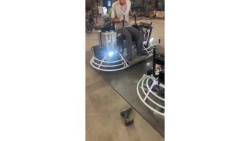 Trowel machine