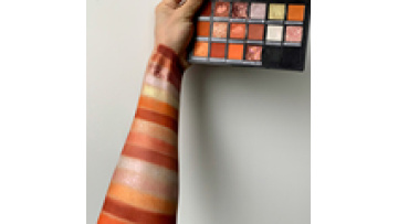 OEM Eye Shadow Cosmetics 18 Colors Eyeshadow Palette Private Label Powder Paid Samples Waterproof 1.3g*18 500 Pcs Dry1