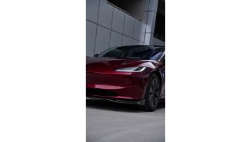 LM41-P Liquid Metal Dragon Blood Car Wrap